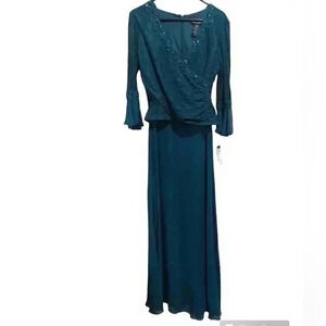 Formal‎ dress Beaded, lace, bell sleeves teal cachet​